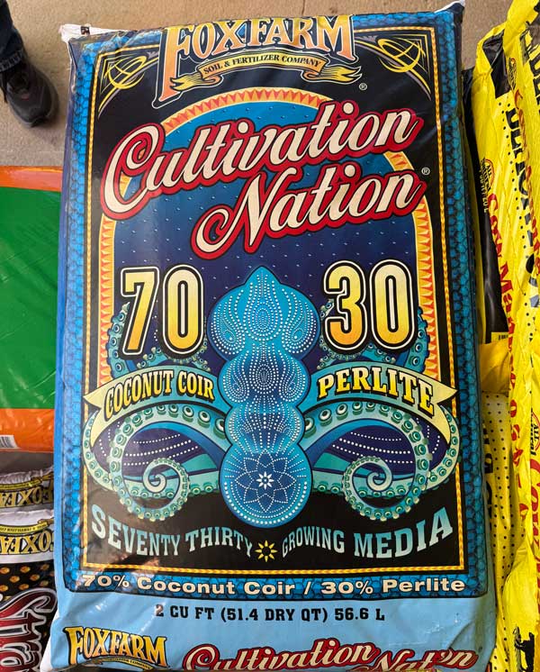 organic garden supplies foxfarm cultivation nation coconut coir perlite growing media potting soil 600x746 1