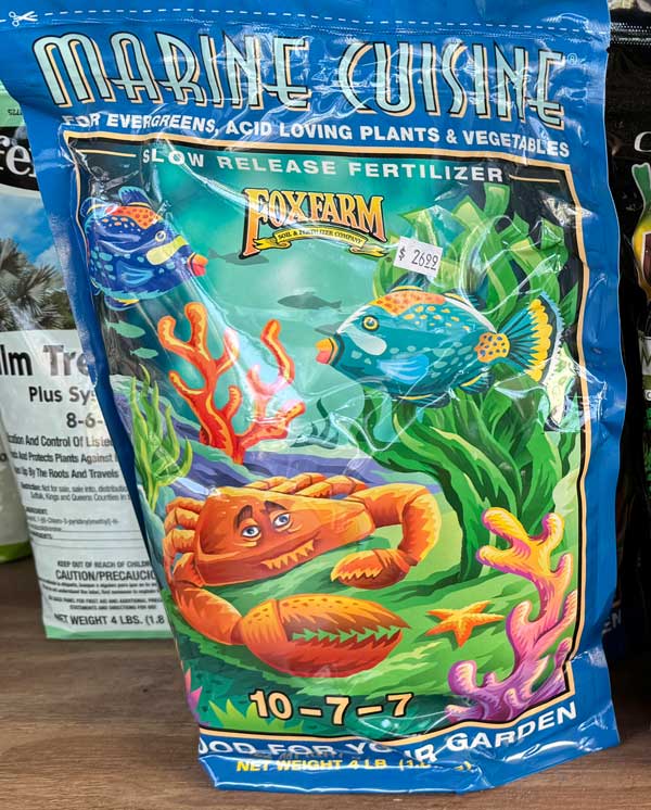 organic garden supplies foxfarm marine cuisine slow release organic fertilizer for evergreens and vegetables 600x746 1